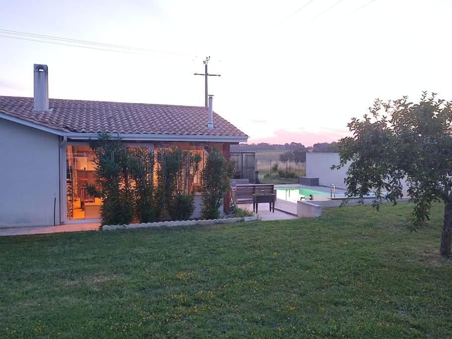 Maison De Vacances Avec Piscine Villa Gornac Exterior photo